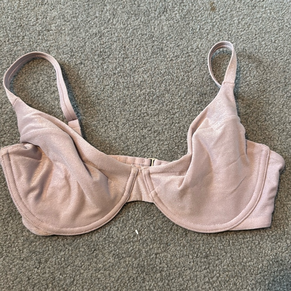 Abercrombie Curve Love bikini top